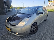 Toyota Prius - 1.5 VVT-i Tech Edition Leer SCHADE ZIE DE FOTO`S