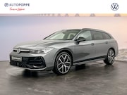 Volkswagen Passat - R-Line Edition Plug in Hybride 204 pk Black Style Plus Pakke