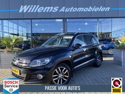 Volkswagen Tiguan - 1.4 TSI Sport&Style Stoelverwarming, Trekhaak Wegklapbaar &