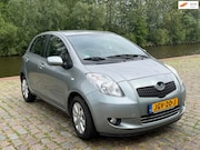 Toyota Yaris - 1.0 VVTi Terra 1e eigenaar airco elektrische ramen cv op afs
