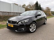 Peugeot 308 - SW 1.2 PureTech Blue Lease Executive / PANORAMADAK / NAVI / 