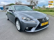 Lexus IS-Serie - 300h Business Line Pro, Aut, Navi, Stlvrw, Leder, Pdc, Cam,