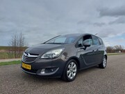 Opel Meriva - 1.4 Turbo Blitz. TREKHAAK. LEDEREN BEKLEDING. STOEL VERWARMI