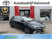 Toyota Auris - 1.8 Hybrid Executive Go Trekhaak | Stoelverwarming | Parkeer