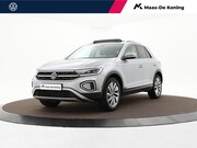 Volkswagen T-Roc - 1.5 TSI 150pk DSG Style · Panoramadak · Camera · Matrix LED 