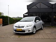 Toyota Auris - 1.8 Full Hybrid Limited Achtercamera