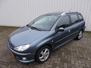 Peugeot 206 - 1.6-16V Air-line 3 ( APK KEURING BIJ AFLEVERING )