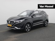 MG MG ZS - EV Luxury 45 kWh | Panoramadak | Stoelverwarming | Leder | C