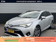 Toyota Avensis - Touring Sports 1.8 VVT-i Executive Automaat, Panoramadak, Tr