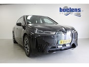 BMW iX - xDrive40 High Executive 77 kWh | NL-AUTO! | PANO | STOEL+STU