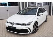 Volkswagen Golf - Variant 1.5 eTSI R-Line PANO ACC Carplay