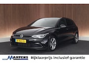 Volkswagen Golf - 1.5 eTSI 150pk DSG R-Line Business IQ Light Trekhaak Camera