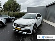 Volkswagen Tiguan - 1.4 TSI eHybrid R-Line Business+ l 20" Suzuka l IQ Light l M