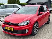 Volkswagen Golf - 2.0 Adidas Edition DSG Automaat 2012 Rood 257/4410