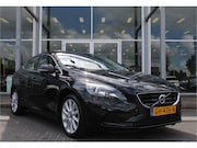 Volvo V40 - T4 180PK Automaat Momentum | Org. NL | Trekhaak | PDC V+A |