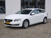Volvo V60 - 1.6 T3 Kinetic Ecc Navi Led Trekhaak