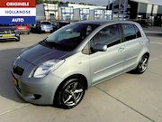 Toyota Yaris - 1.3 VVTi Automaat ParkeerSensor Van Oma 1926!