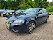 Audi A3 - 2.0 FSI 5-deurs XENON/panorama/AIRCO