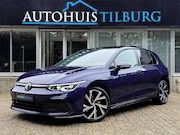 Volkswagen Golf - 1.5 eTSI R-Line Pano Keyless IQ Camera