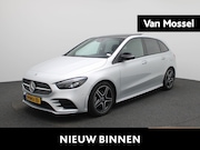 Mercedes-Benz B-klasse - 180 AMG Line | Automaat | Schuifdak | Sfeerverlichting | Sto