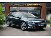 Volkswagen Passat - 1.4 TSI PHEV GTE Panoramadak Adapt. Cruise LED Carplay Massa