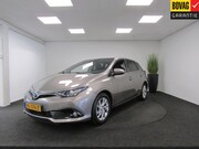 Toyota Auris - 1.8 Hybrid I Achteruitrijcamera I Navigatie I BOVAG-Garantie