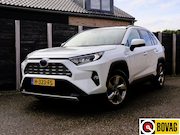 Toyota RAV4 - 2.5 Hybrid Business Intro