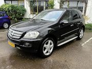 Mercedes-Benz M-Klasse - 320 CDI/ GRIJS KENTEKEN/ LUXE UITVOERING