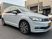Volkswagen Touran - 1.4 TSI Highline AUTOMAAT / 104 DKM / PANORAMA DAK