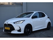 Toyota Yaris - 1.5 Hybrid Executive Automaat 116pk | BSM | PDC | Voorstoele