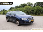 Volkswagen Passat - Variant 2.0 TDI Highline export | schuifdak | leder | stoele