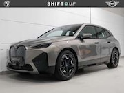 BMW iX - xDrive40 Sport Laser | Soft Close