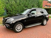Mercedes-Benz ML-klasse - 350 BLUETEC 4MATIC Vol opties hele mooie auto perfect onderh