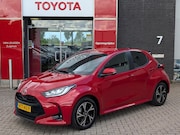 Toyota Yaris - 1.5 Hybrid 115 Dynamic STOEL- & STUURVERWARMING PARKEERSENSO