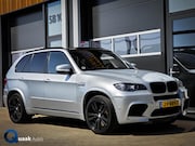 BMW X5 M - 4.4i V8 | MOTOR GEREVISEERD | PANO | TREKHAAK | HUD | LEER |