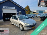 Peugeot 206 - 1.4 XR