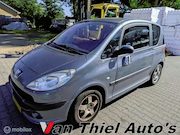 Peugeot 1007 - 1.4 Gentry