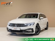 Volkswagen Passat - Variant 1.5 TSI R-Line Business + / 150pk / Panorama dak / A