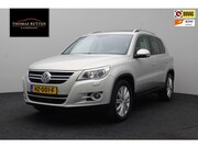 Volkswagen Tiguan - 2.0 TSI Sport&Style 4Motion 2011 | Schuifkanteldak | Airco |