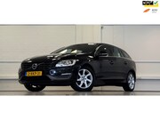 Volvo V60 - 1.6 T3 Momentum Navigatie 3e Eigenaar Garantie Mooi! PDC