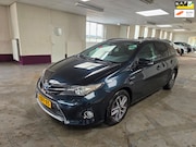 Toyota Auris - 1.8 Hybrid Lease