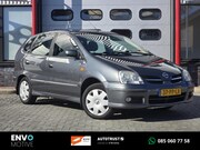 Nissan Almera Tino - 1.8 Airco/Navi/Camera/Trekhaak