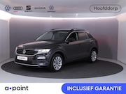 Volkswagen T-Roc - 1.5 TSI Style 150pk DSG| Navi| Trekhaak | 17'LM-velgen| extr