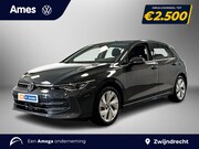 Volkswagen Golf - 1.5 150pk eTSI Life Edition Navigatie 'Discover' | ergoActiv