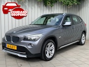 BMW X1 - SDrive20i Business|Navigatie|Climate Control|