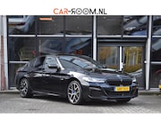 BMW 5-serie - 530e Business Edition Plus M-Pakket HUD Pano Kuipstoelen ACC