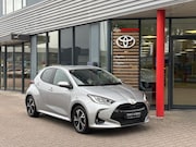 Toyota Yaris - 1.5 Hyb. Dynamic | PDC V+A+CAMERA | Apple Carplay | Dodehoek