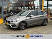 BMW 2-serie - 218i 136pk - navi - sensoren - trekhaak