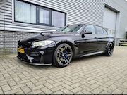 BMW M3 - F80 LEDER NAVI CRUISE PDC CARBON BLACK ON BLACK