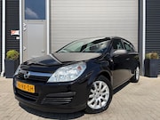 Opel Astra - 1.4 Essentia/1e Eigenaar/Airco/Lichtmetaal/Zwart Metallic